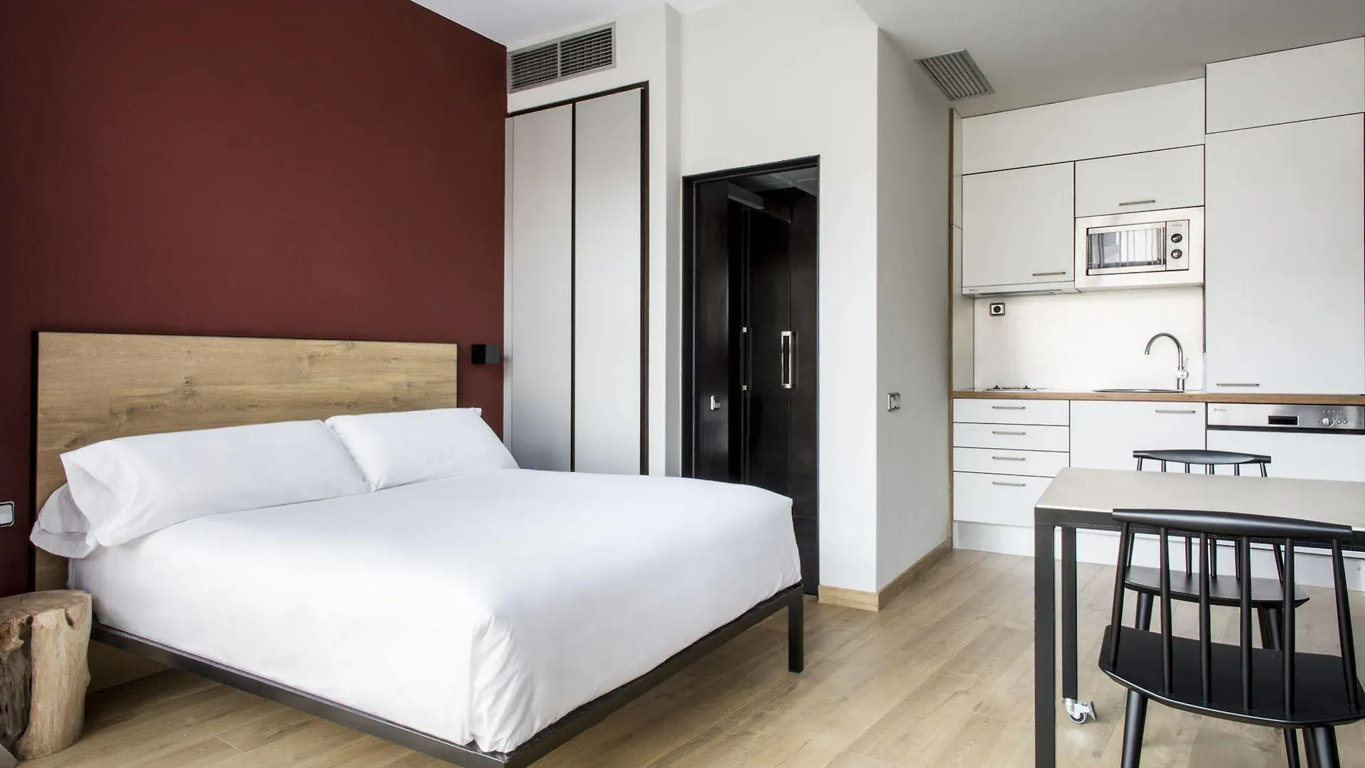 Aparthotel Allada 3* Barselona 3*,  İspanya