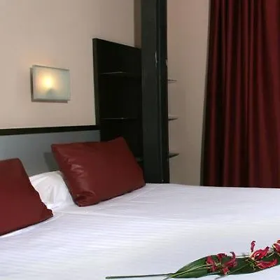 Aparthotel Allada 3* Barcelona