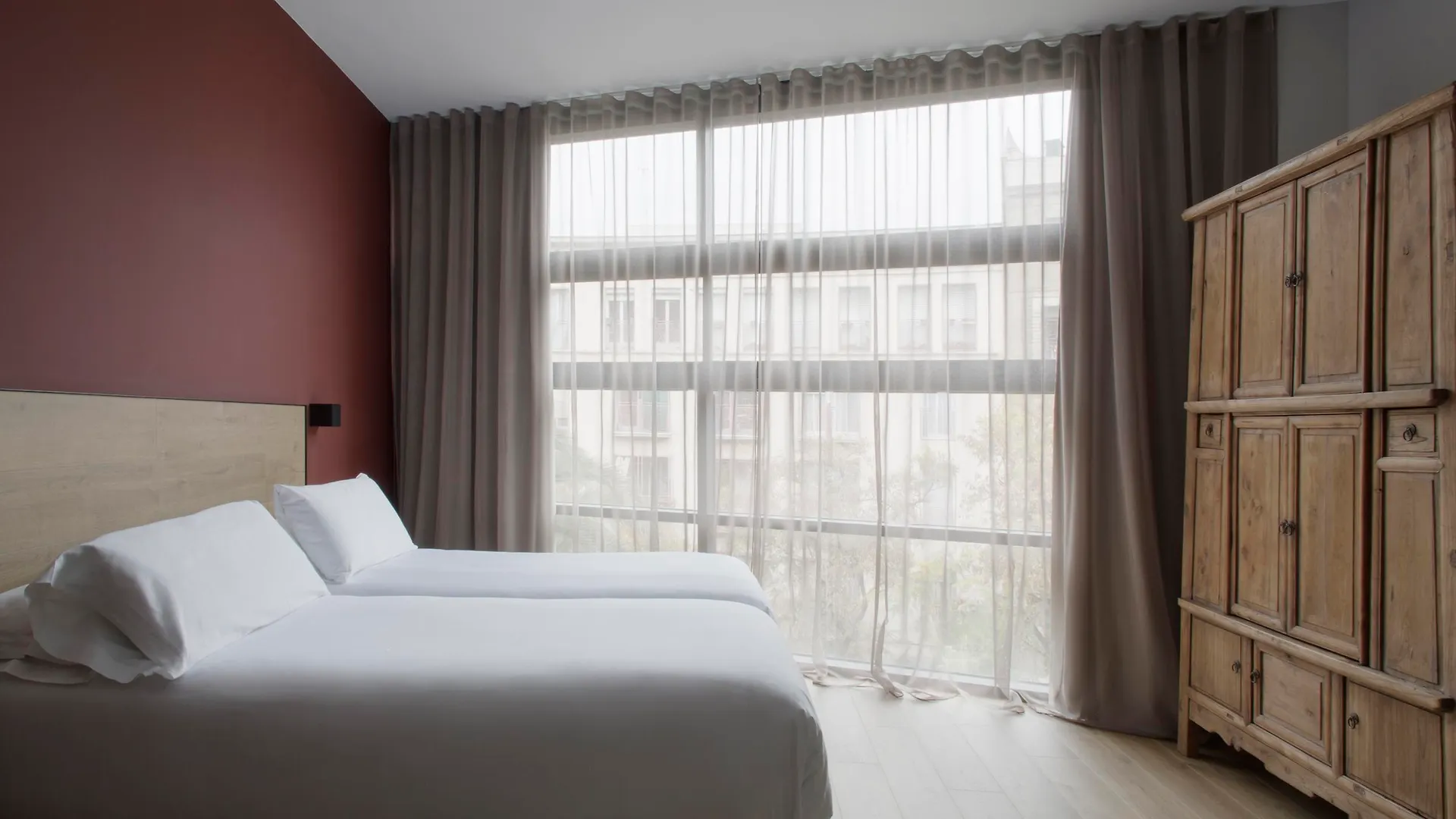 Aparthotel Allada 3* Barcelona